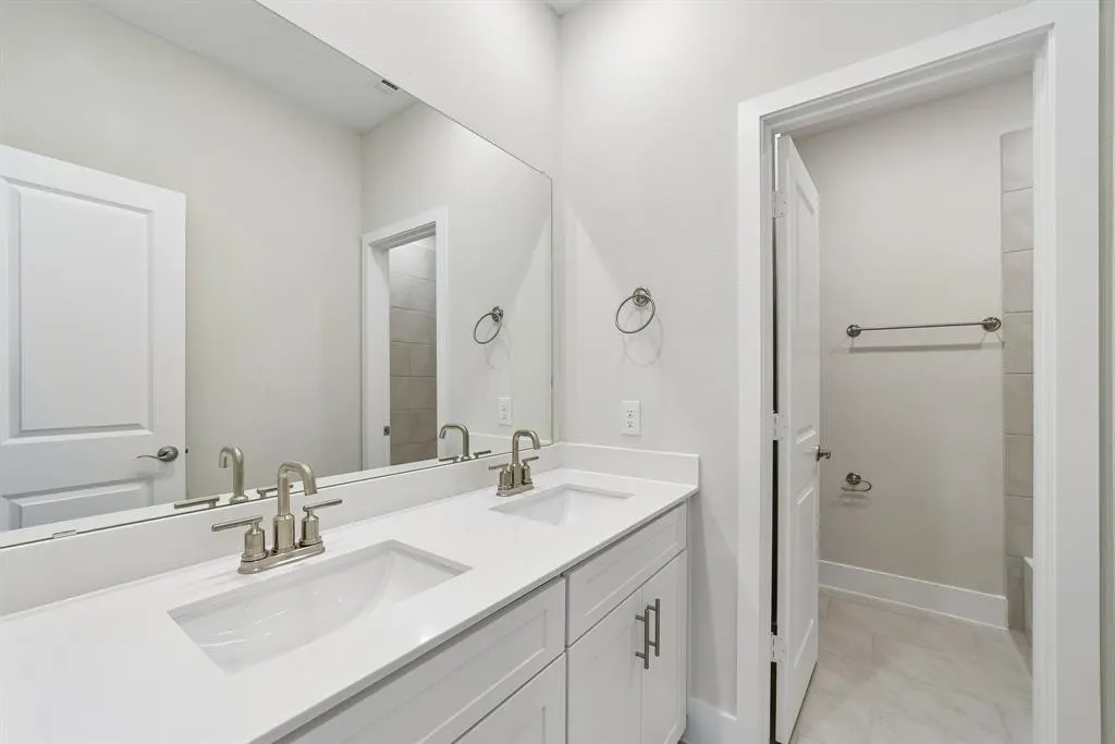 11512 Empress Drive