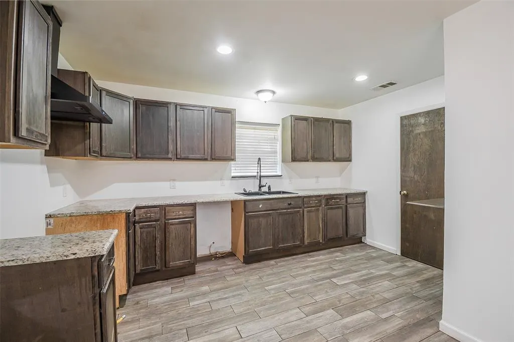 286 Larry Drive