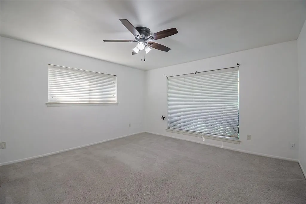 286 Larry Drive
