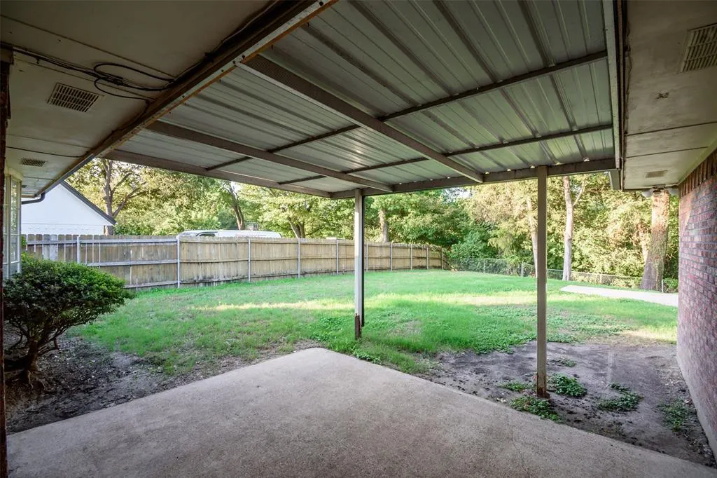 286 Larry Drive