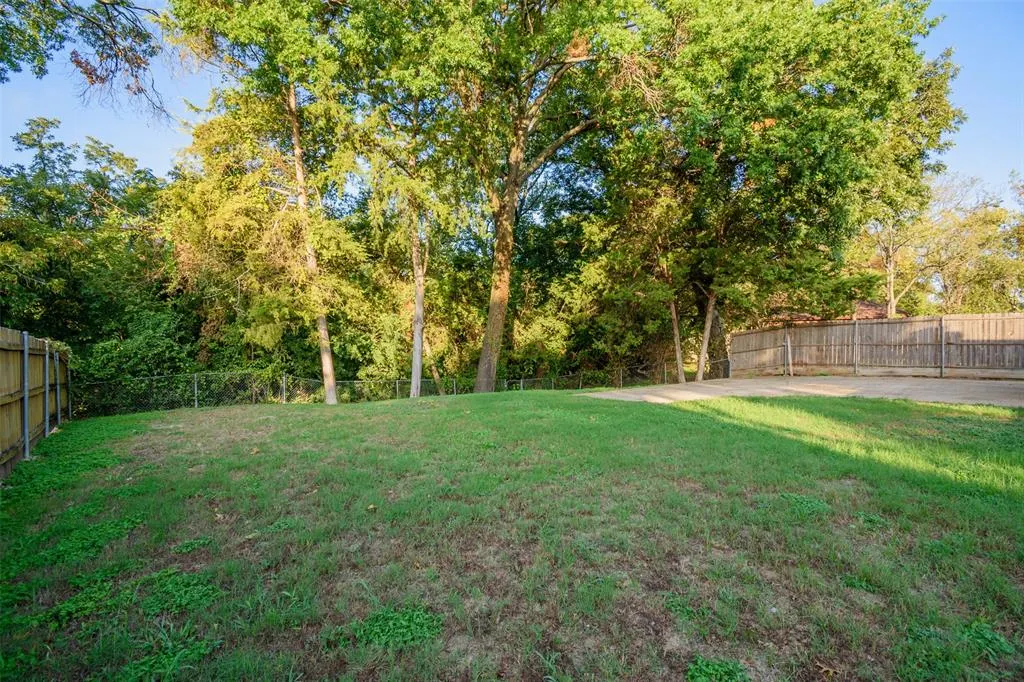 286 Larry Drive