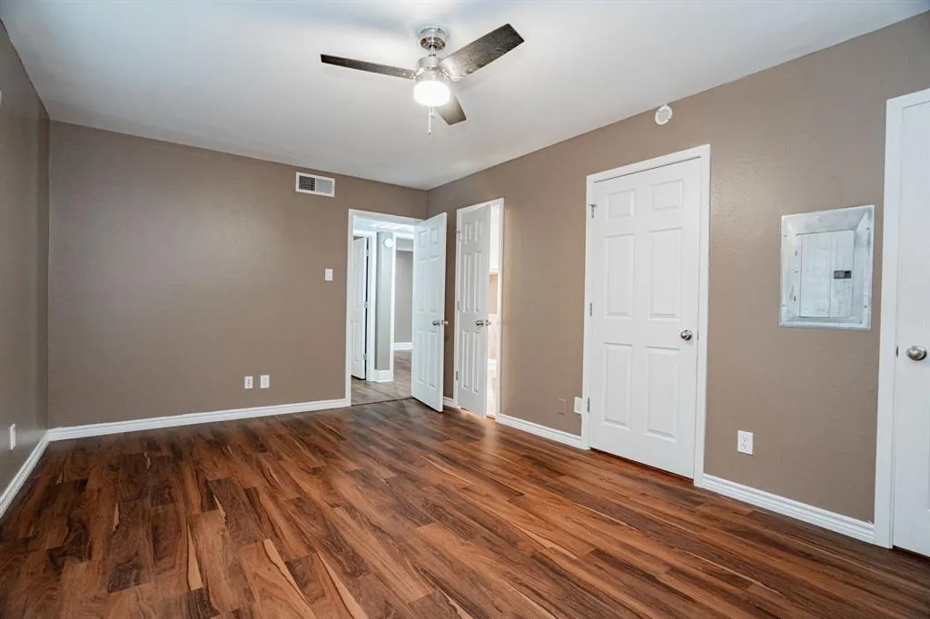 7809 Meadow Park Drive #208