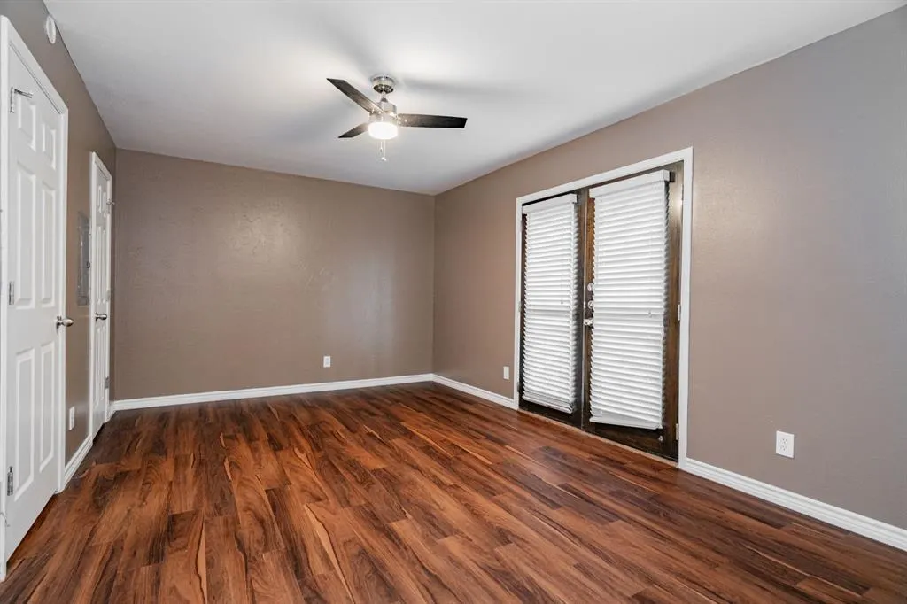 7809 Meadow Park Drive #208