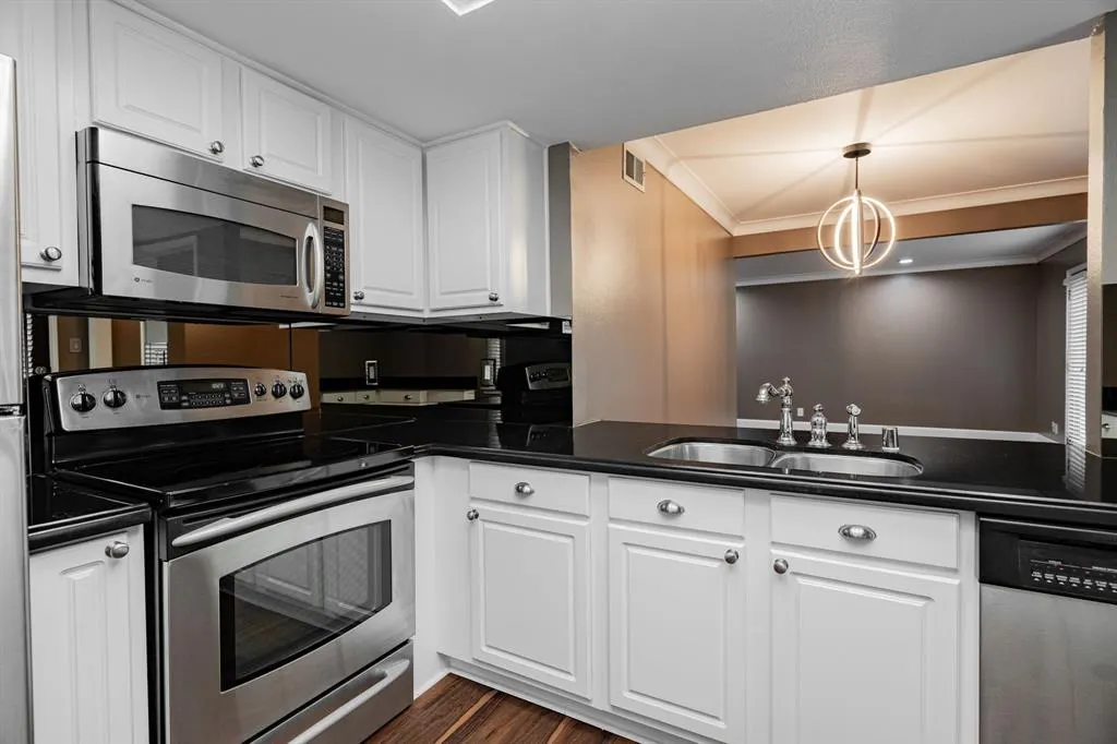 7809 Meadow Park Drive #208