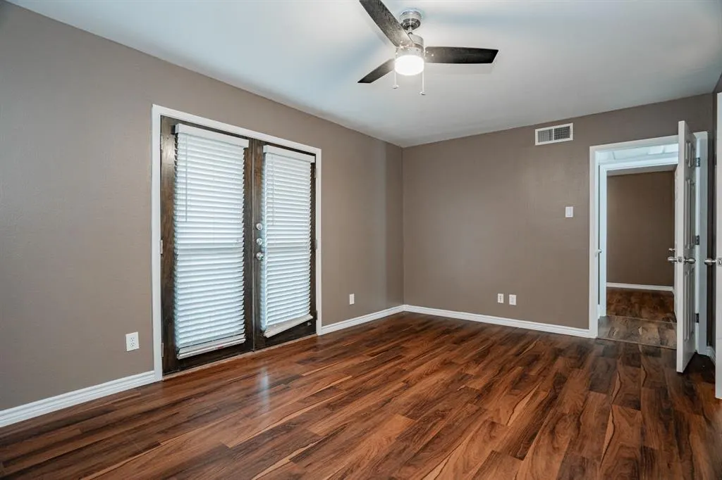 7809 Meadow Park Drive #208
