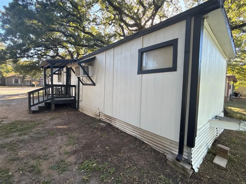 307 E Cates Street #100