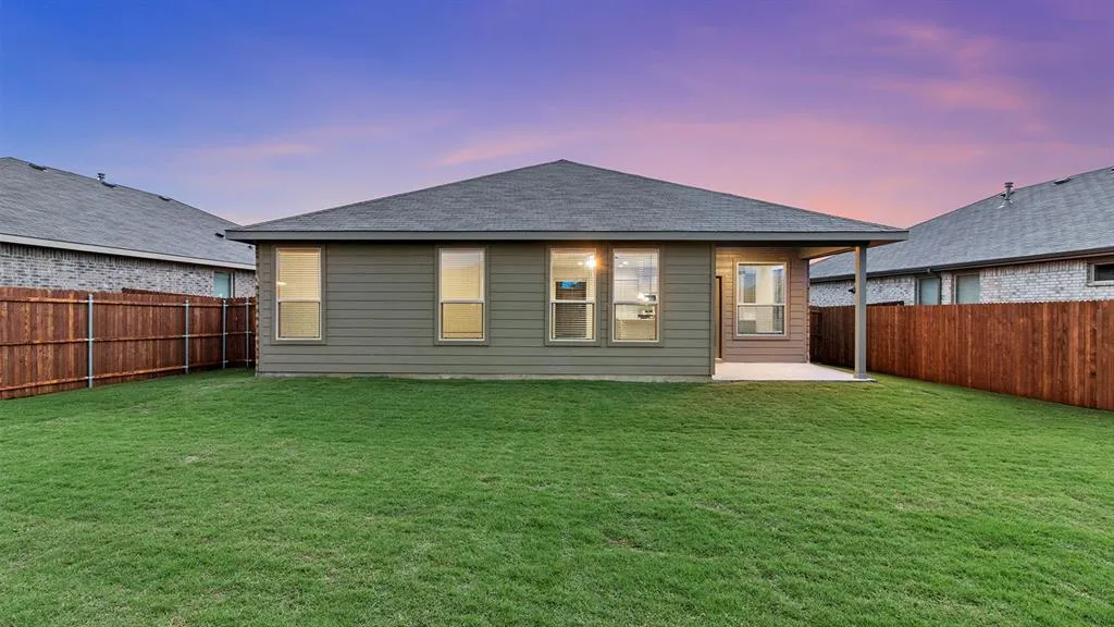107 RIVERRIDGE Road