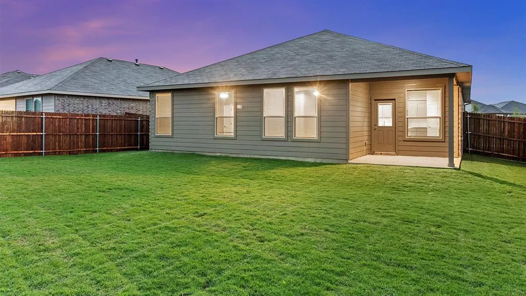 107 RIVERRIDGE Road