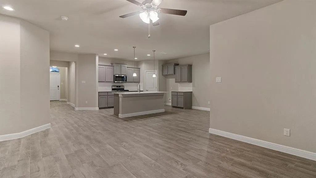 107 RIVERRIDGE Road