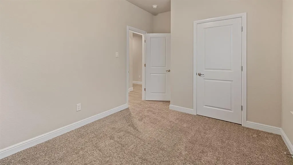 107 RIVERRIDGE Road