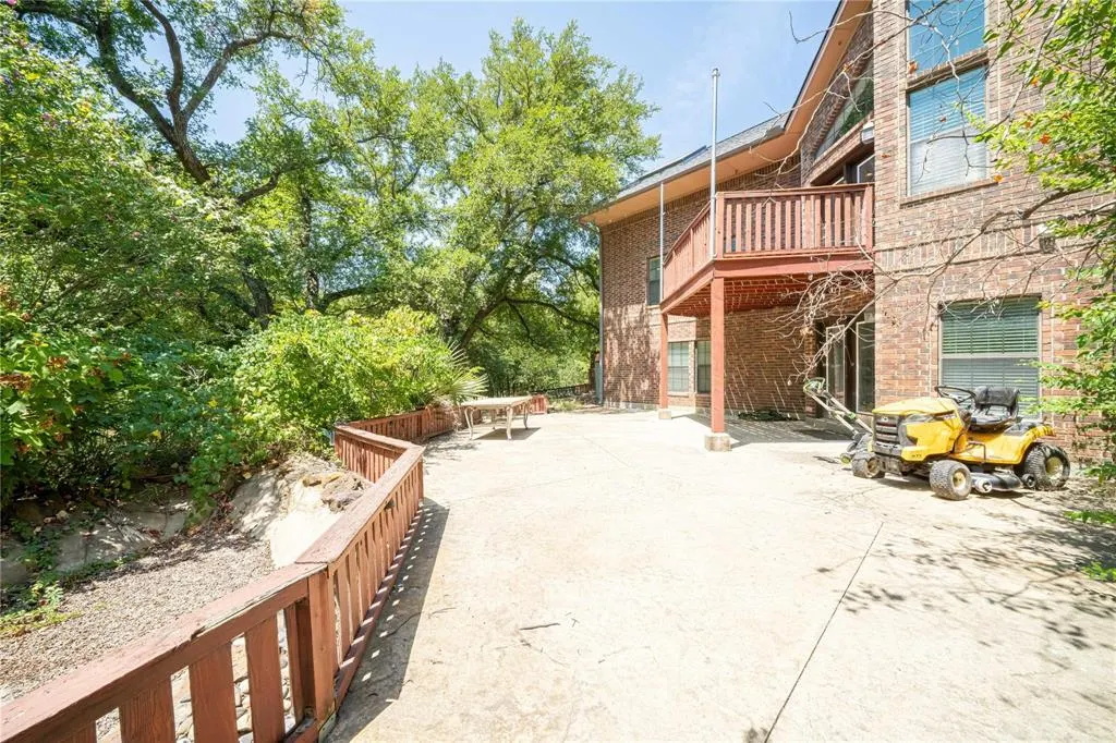 2460 Waterstone Drive