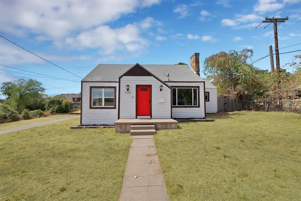 2035 Haltom Road