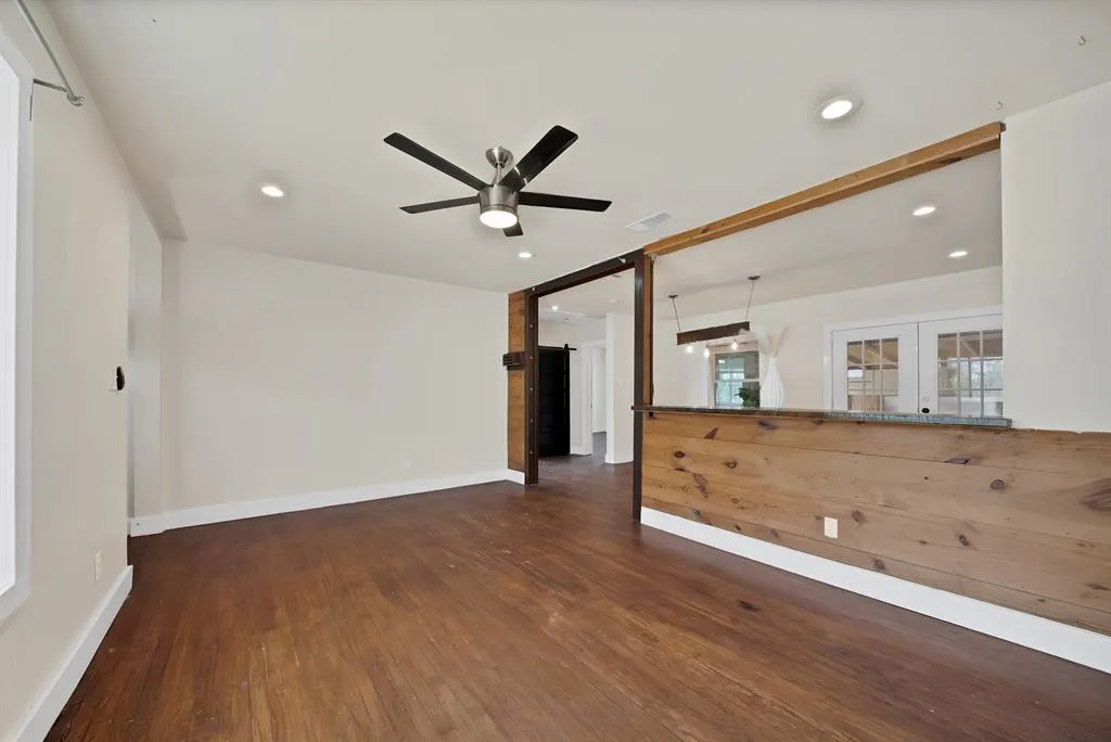 2035 Haltom Road