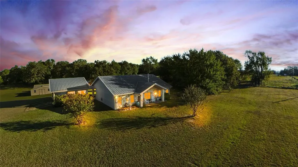 213 North line Road