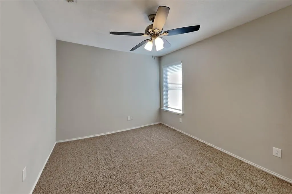 5217 Sioux Creek Lane