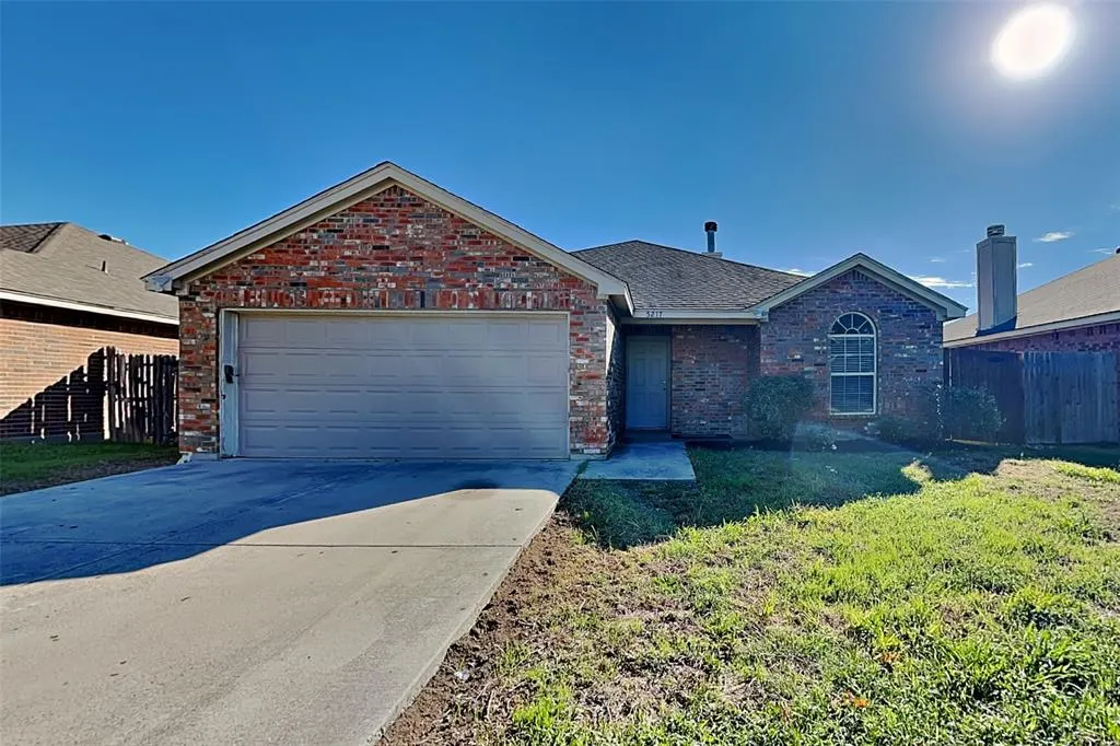 5217 Sioux Creek Lane