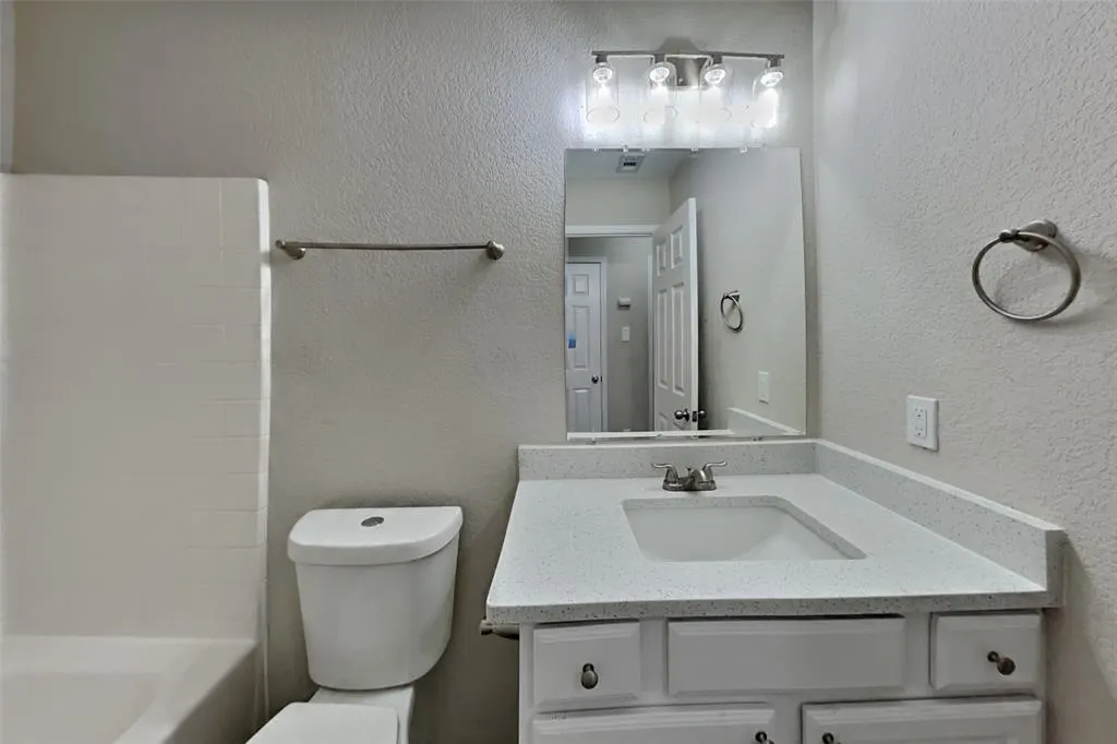 5217 Sioux Creek Lane