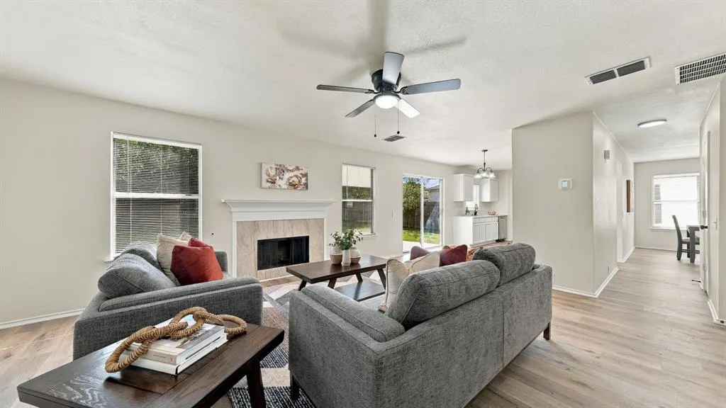 7007 Bridlewood Drive