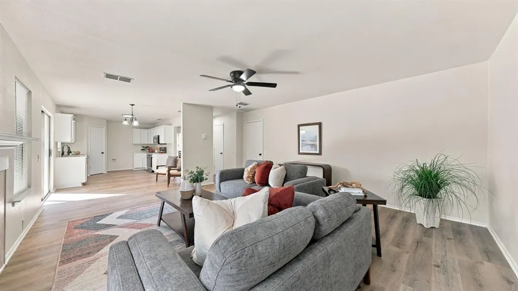 7007 Bridlewood Drive