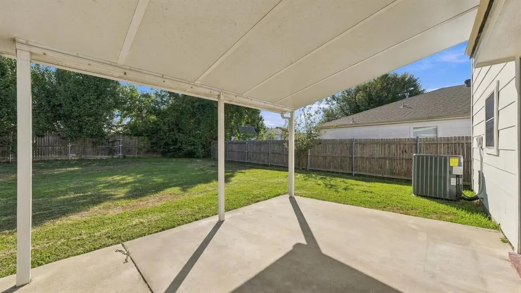 7007 Bridlewood Drive