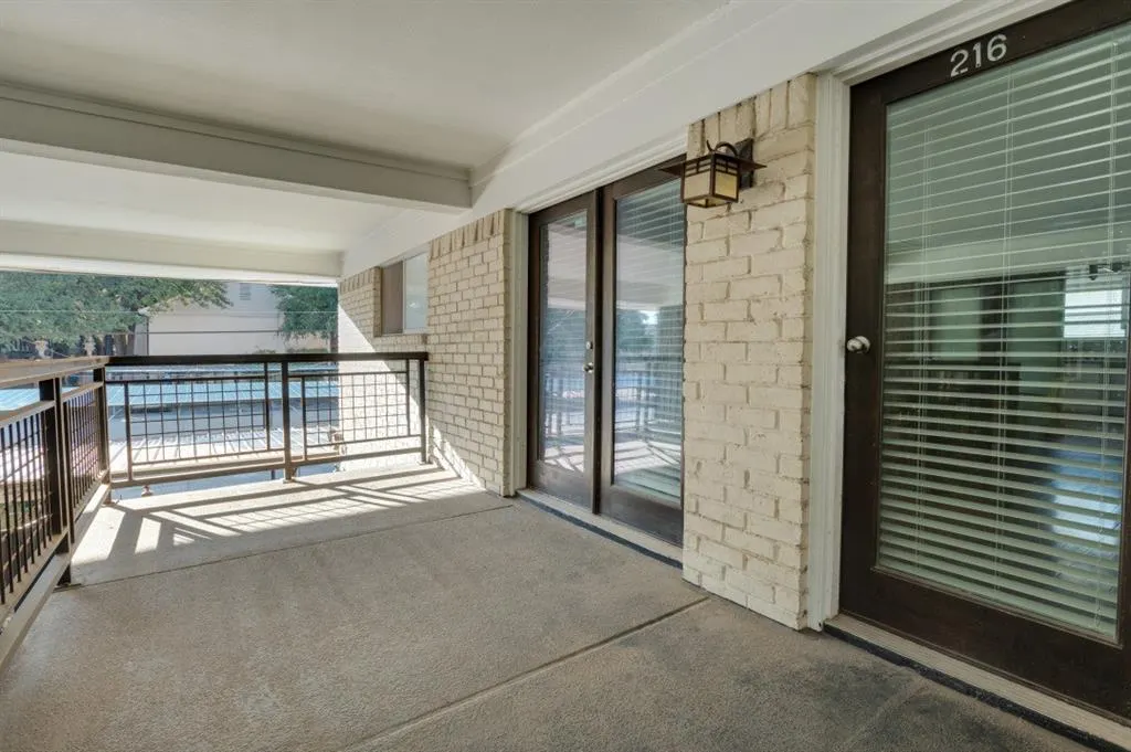 10213 Regal Oaks Drive #216