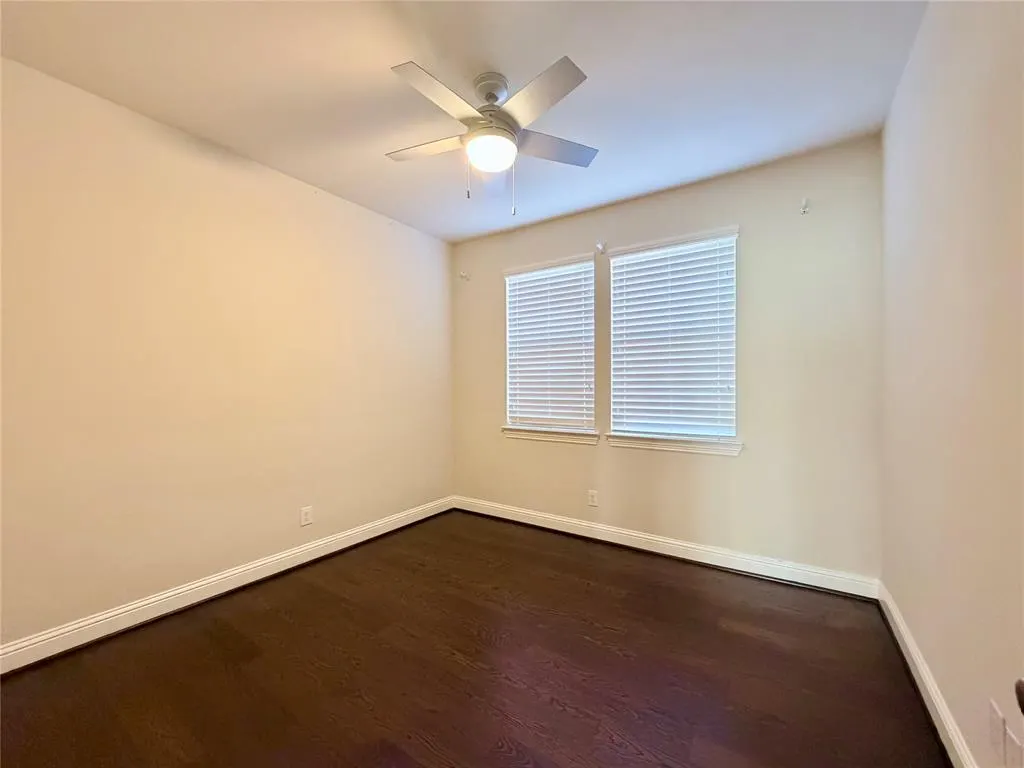 4127 Mane Court