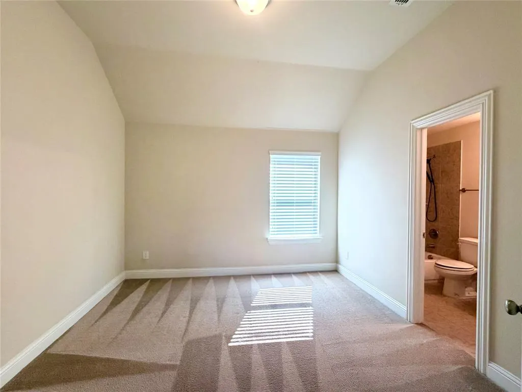 4127 Mane Court