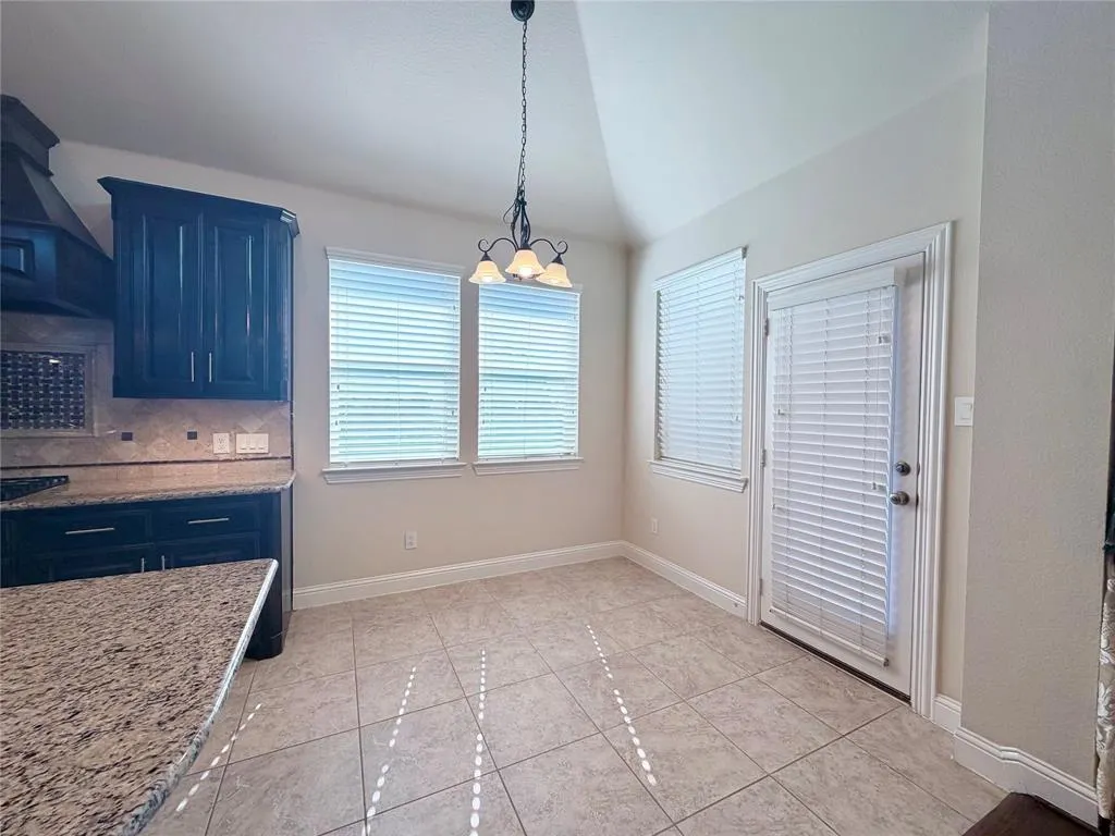 4127 Mane Court