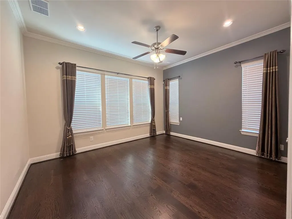 4127 Mane Court