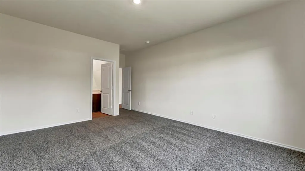 4033 Ripplewood Drive