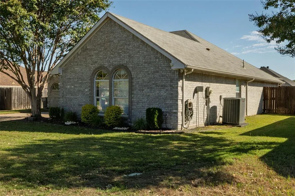 224 Cobblestone Circle