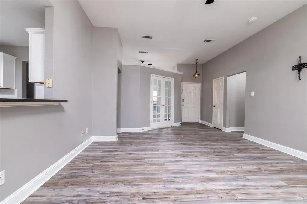 224 Cobblestone Circle