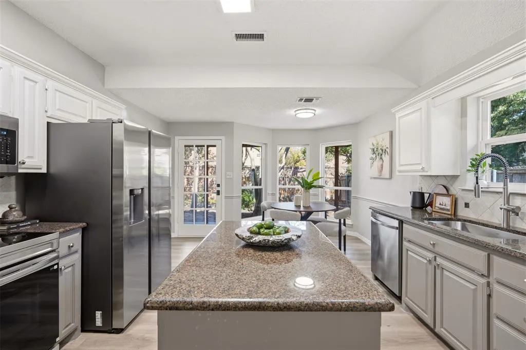 2418 Riverview Drive