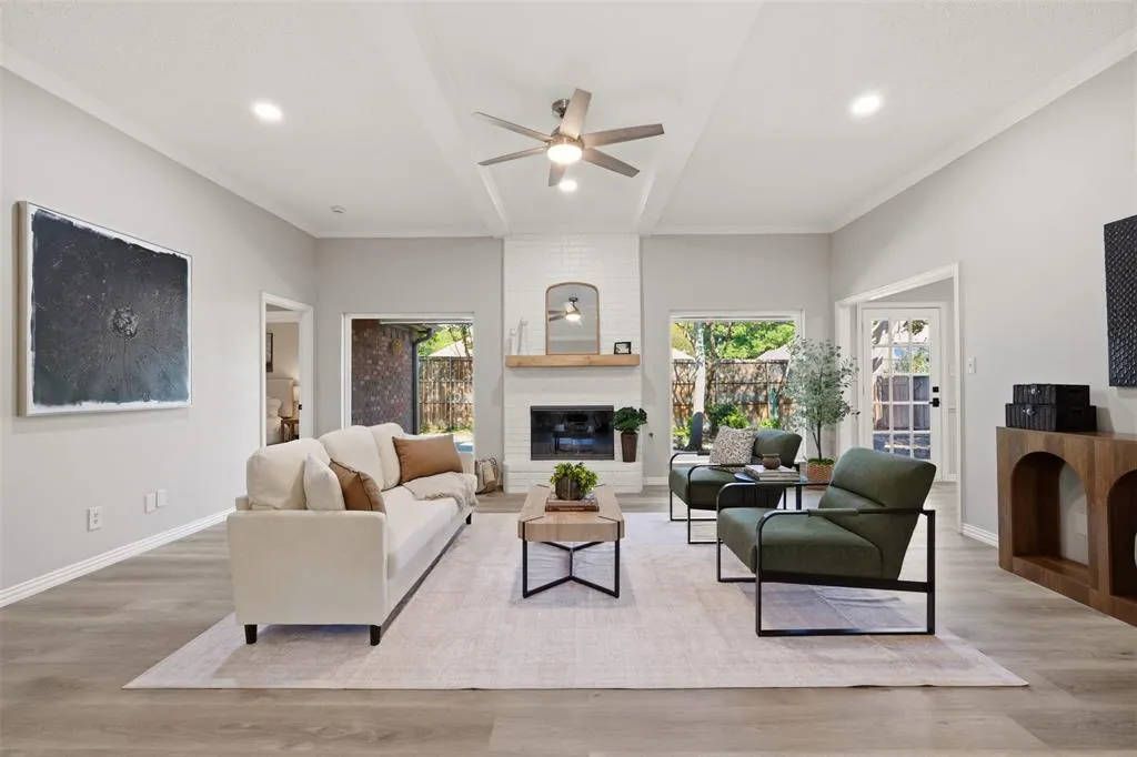 2418 Riverview Drive