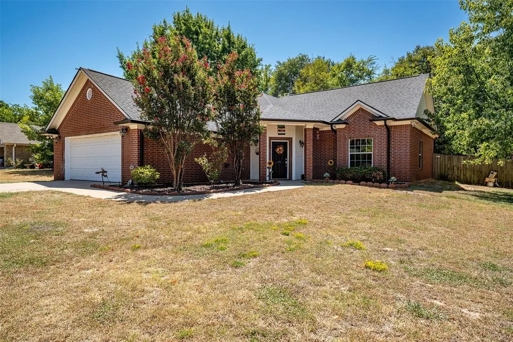 405 Husky Drive