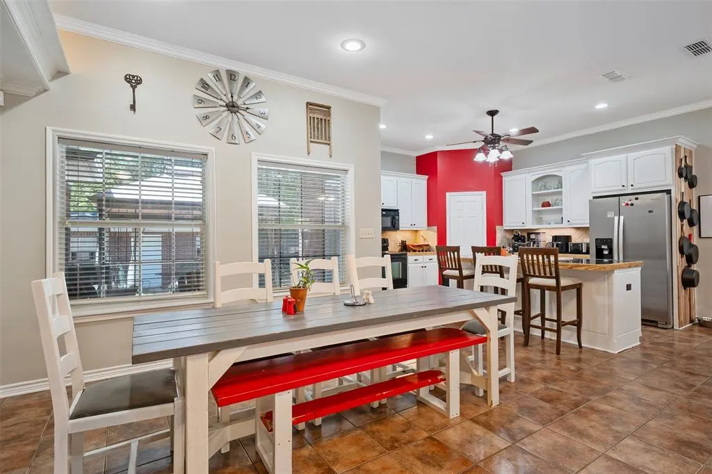 405 Husky Drive