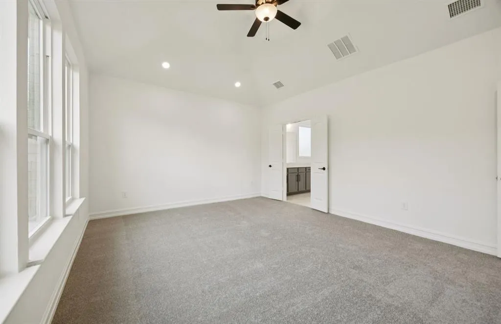 1541 Clouseau Lane