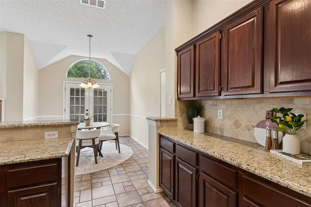 2104 Gent Drive