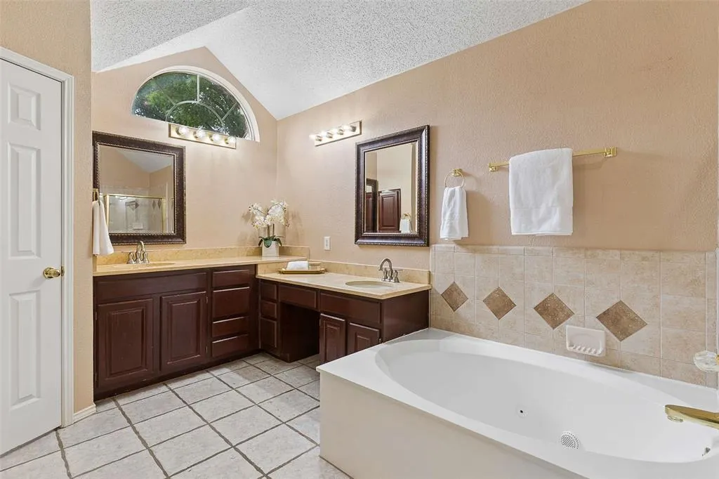 2104 Gent Drive
