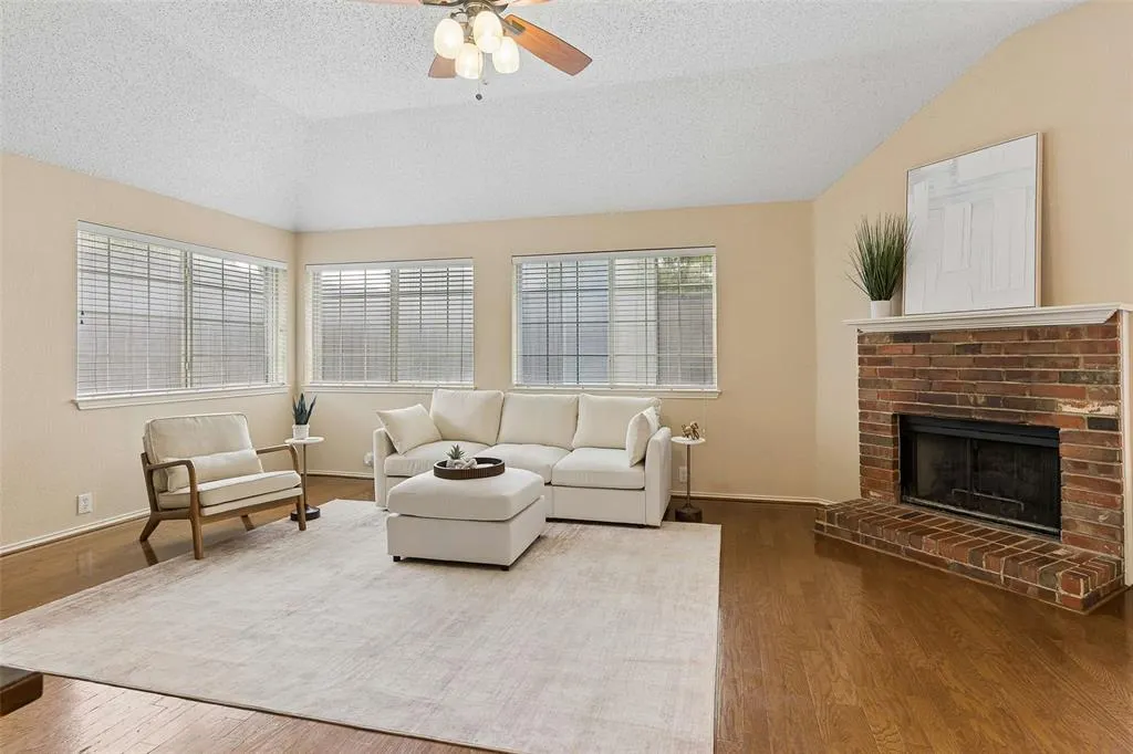 2104 Gent Drive
