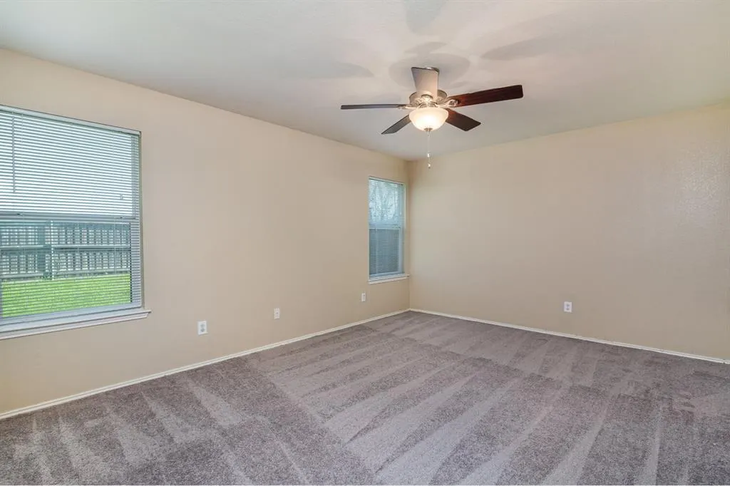 812 Cooper Lane