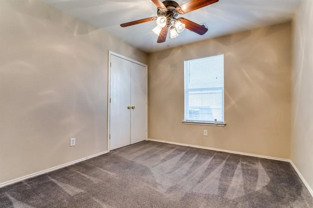 812 Cooper Lane