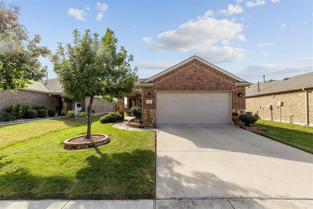 7769 Gulf Walk Road