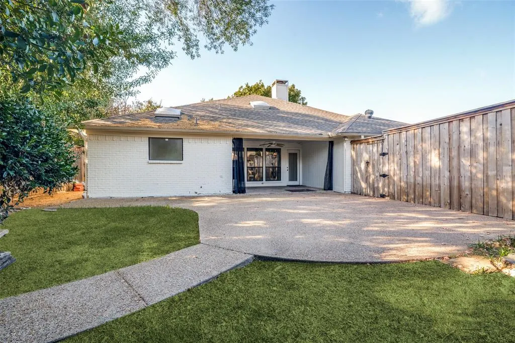 4525 Ringgold Lane