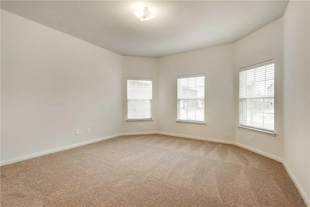 3009 Parker Road
