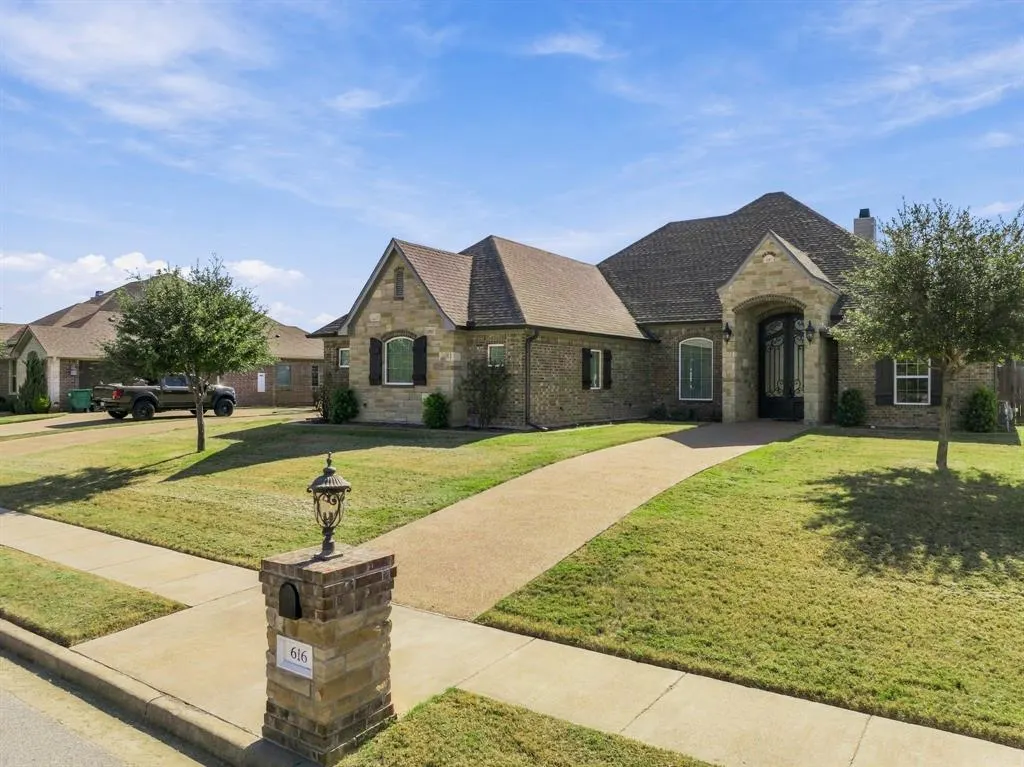 616 Hunton Lane