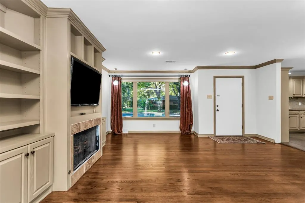 924 Sylvania Drive