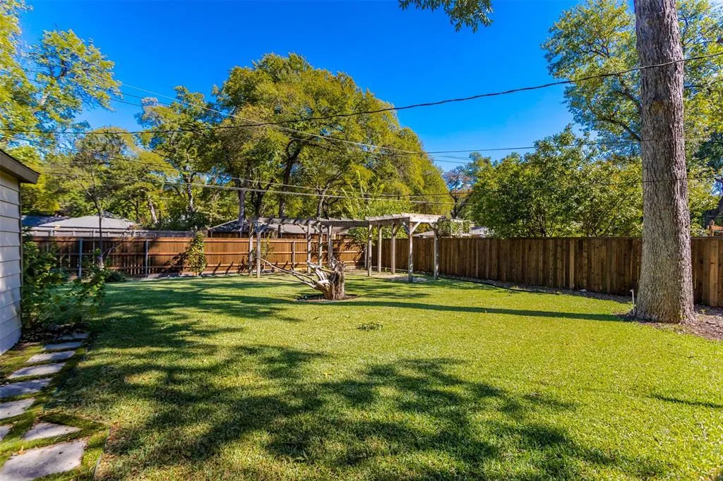 924 Sylvania Drive