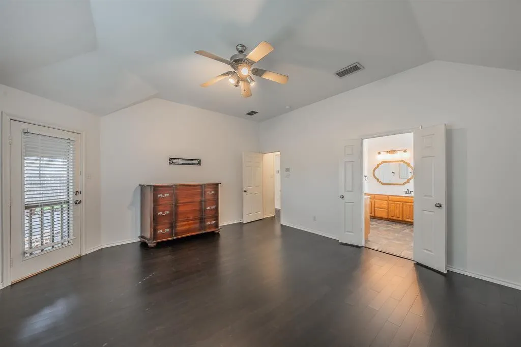 7924 Fox Chase Drive