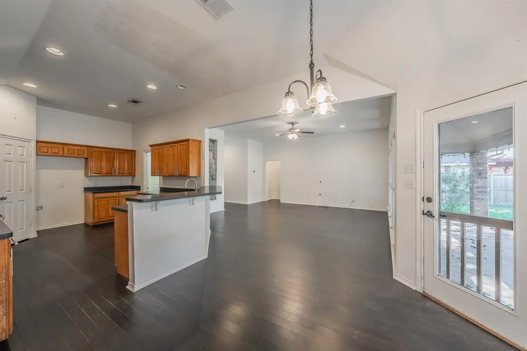 7924 Fox Chase Drive